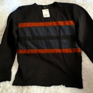 Men’s sweater